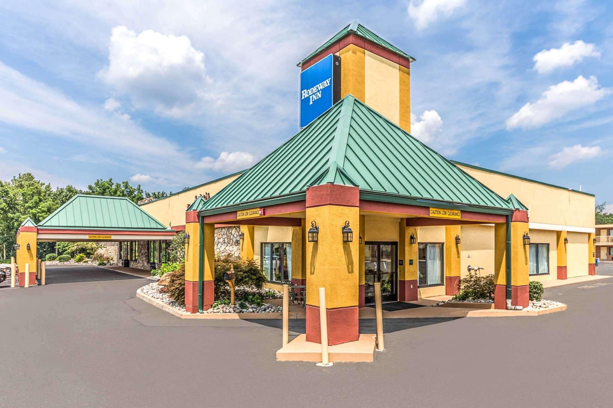 Knights Inn Montgomeryville Kültér fotó