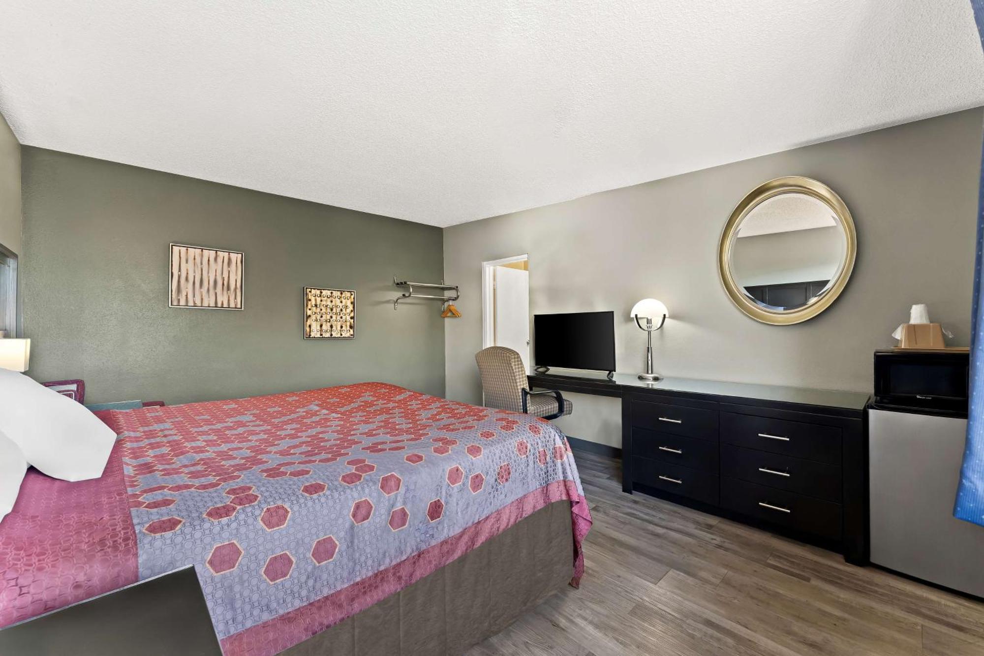 Knights Inn Montgomeryville Kültér fotó